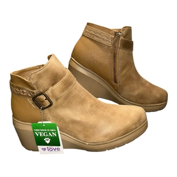 Skechers Tan Ankle Boots - Picture 3 of 11